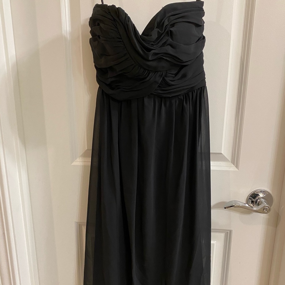 Black strapless dress